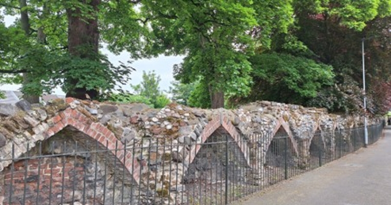 Kings Lynn Town Guides: Town Walls in the Civil War