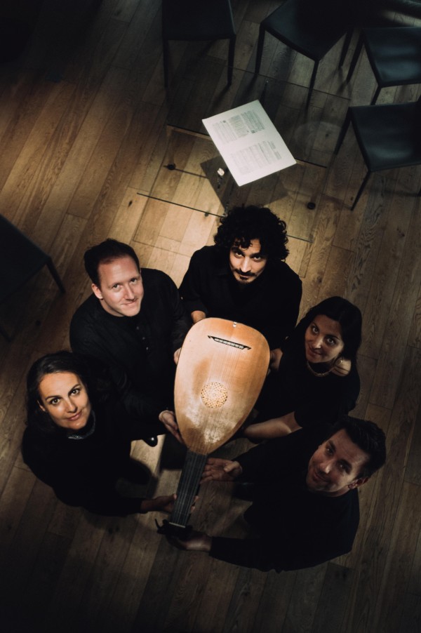 Silly bees and nightly cares: Dowland songs